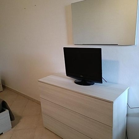 Gelsi Holiday Home La Maddalena La Maddalena  Kültér fotó